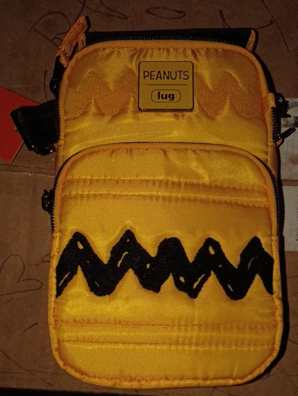 lug Peanuts Yellow Charlie Brown Crossbody Belt Bag